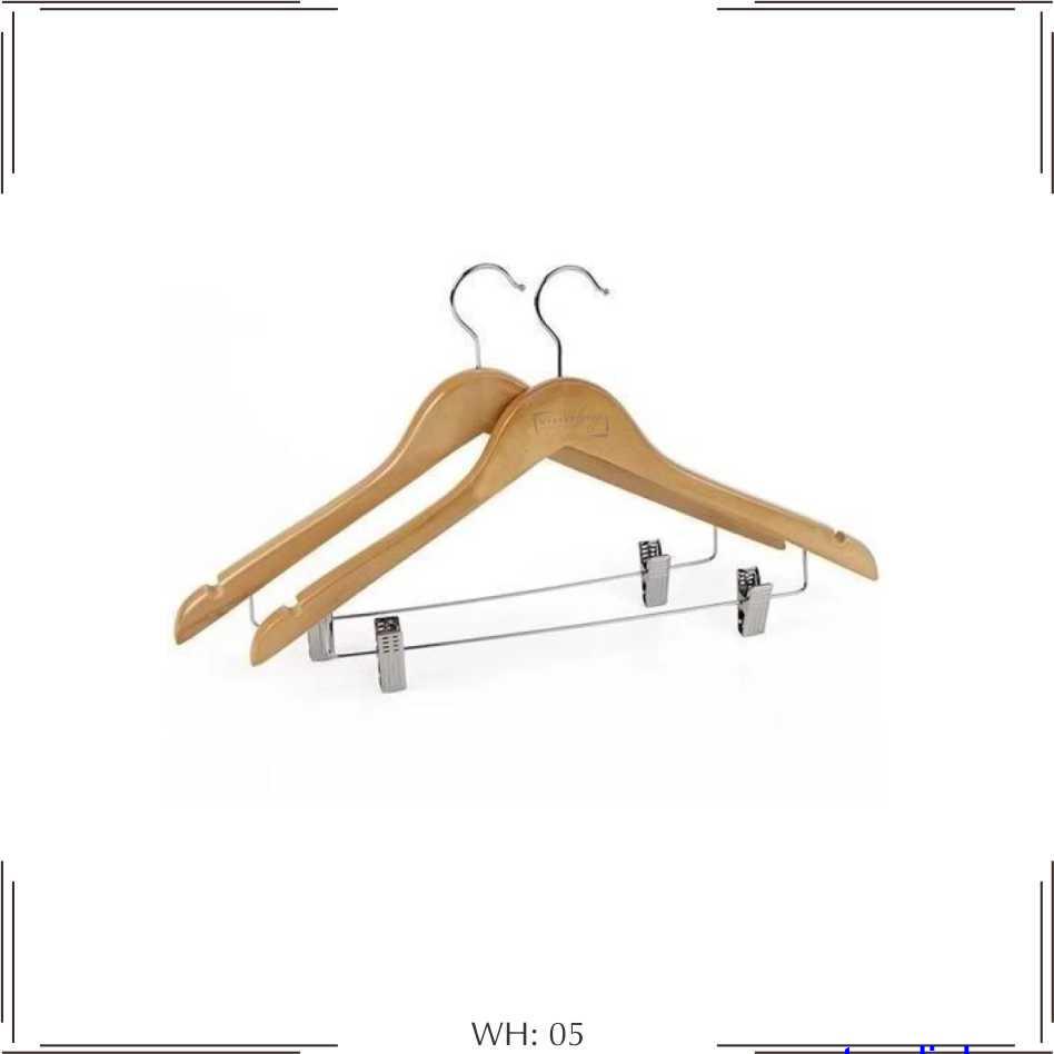 Wooden Hanger With Clip 05